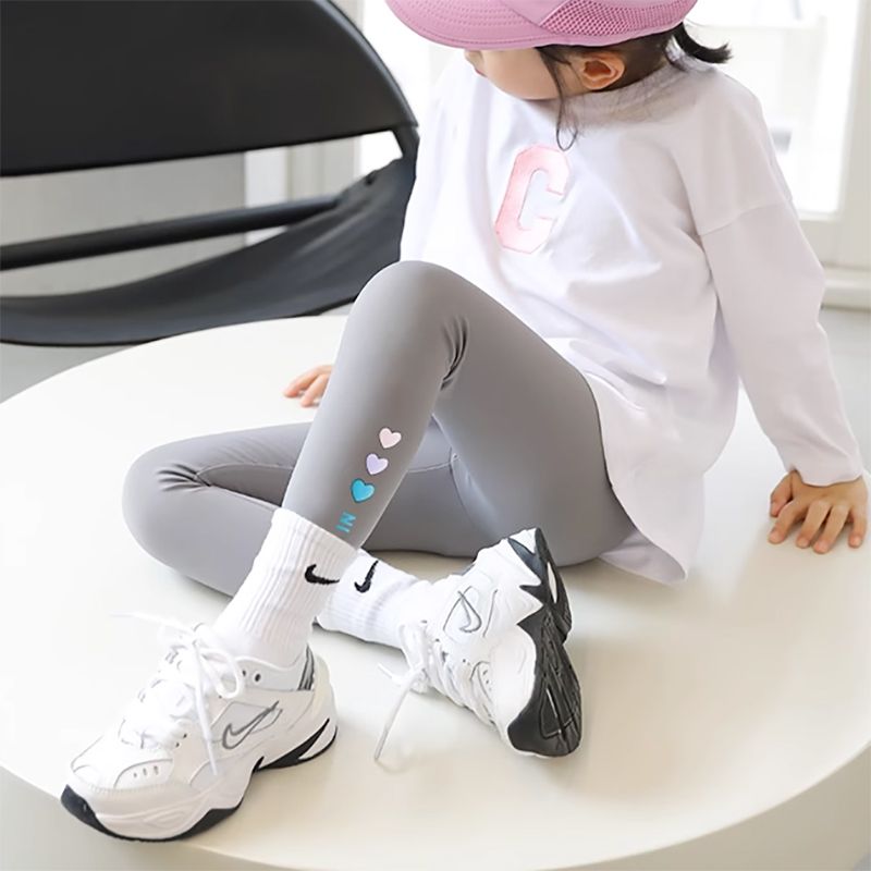 Girls's Stretch Soft And Comfortable Shark Pants/leggings