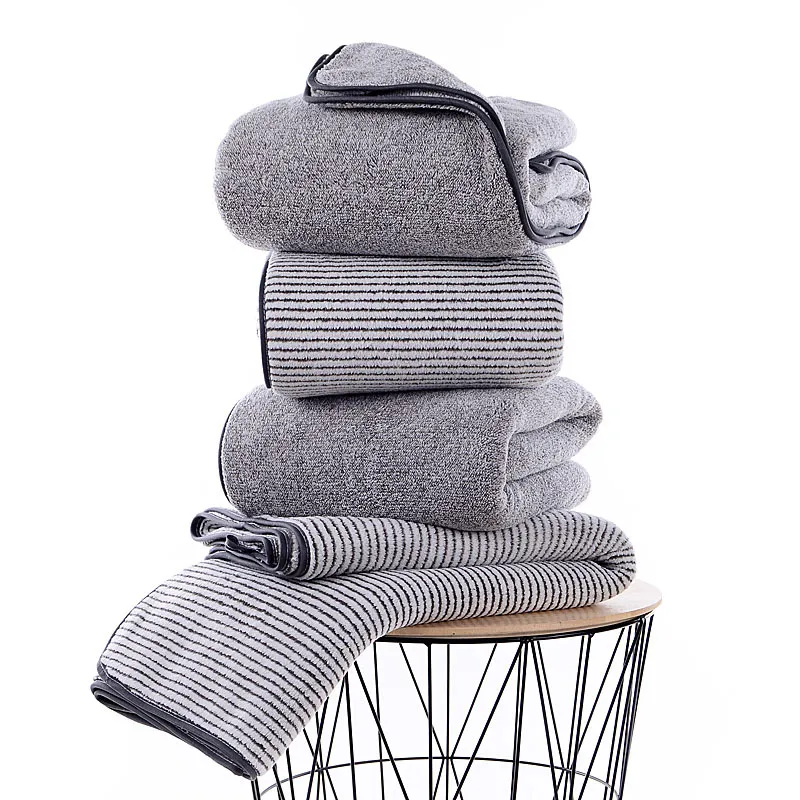 Baby Bamboo Charcoal Fiber Plush Warm and Cozy Blankets  image 6