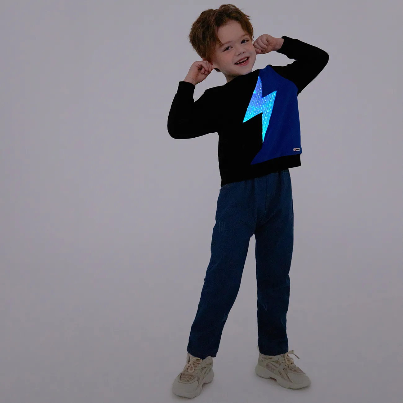 Go-Glow Illuminating Sweatshirt with Light Up Color Blocking Lightning Pattern Including Controller (Built-In Battery) ColorBlock big image 1