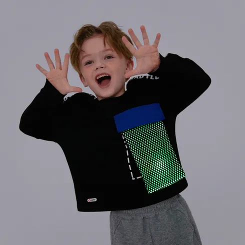 Go-Glow Illuminating Sweatshirt with Light Up Removable Pocket Including Controller (Built-In Battery) Black big image 1