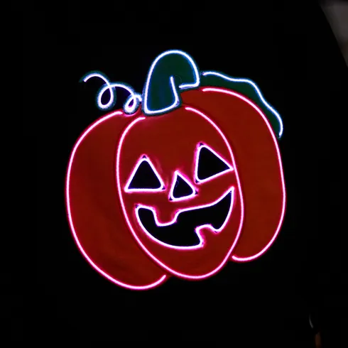 Go-Glow Halloween Illuminating Sweatshirt with Light Up Pumpkin Including Controller (Built-In Battery) Black big image 6