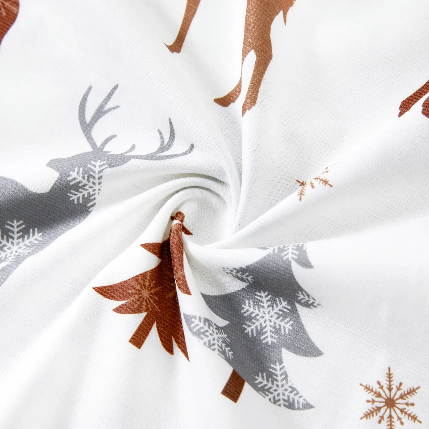 Christmas Family Matching Reindeer&Trees Print Long-sleeve Naia Pajamas Sets(Flame resistant)   image 5