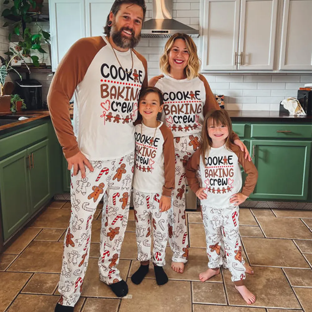 Christmas Family Matching Letter and Gingerbread Man Print Long-sleeve Pajamas Sets (Flame Resistant) big image 3