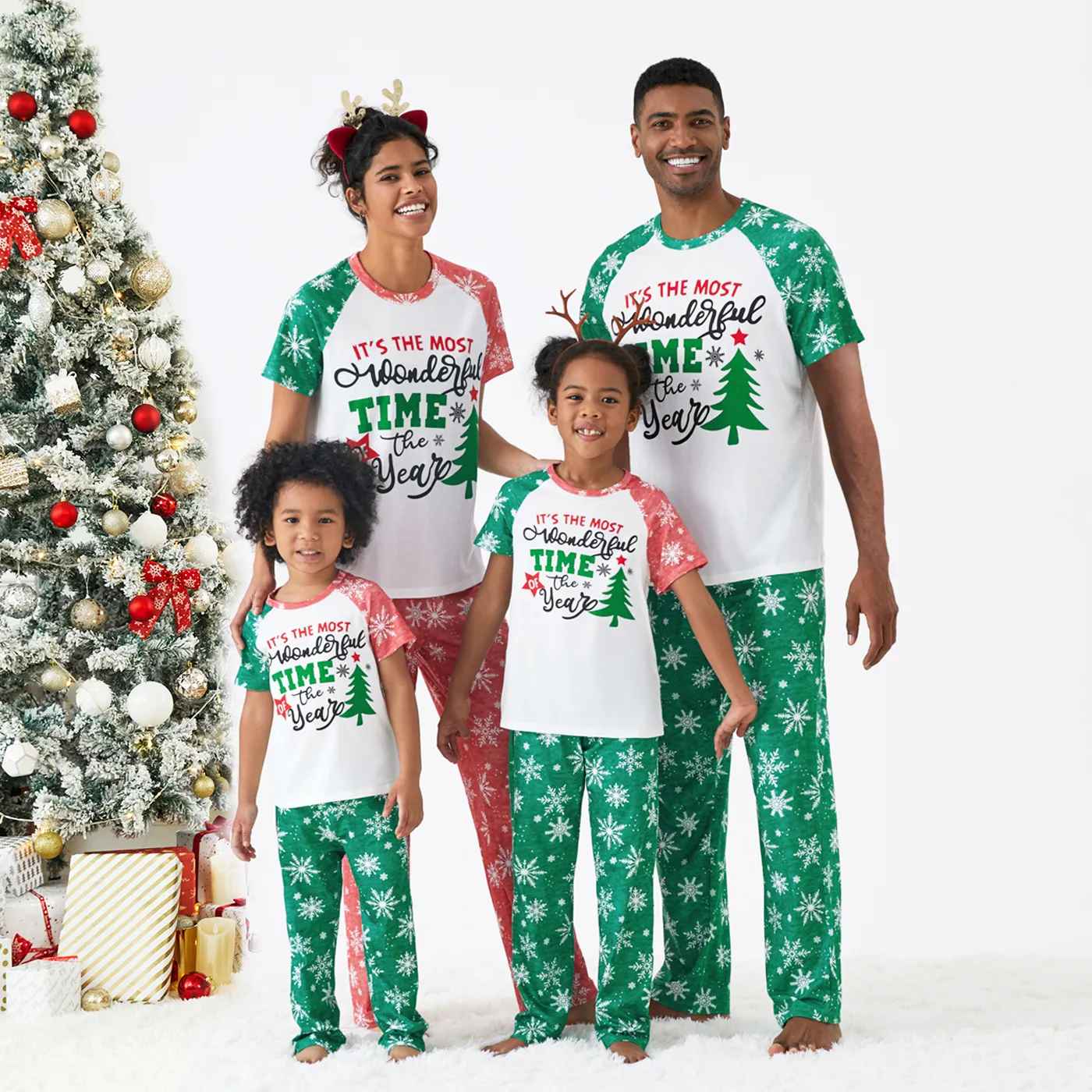 Christmas Family Matching Letter and Christmas Tree Print Long-sleeve Red Pajamas Sets (Flame Resistant)