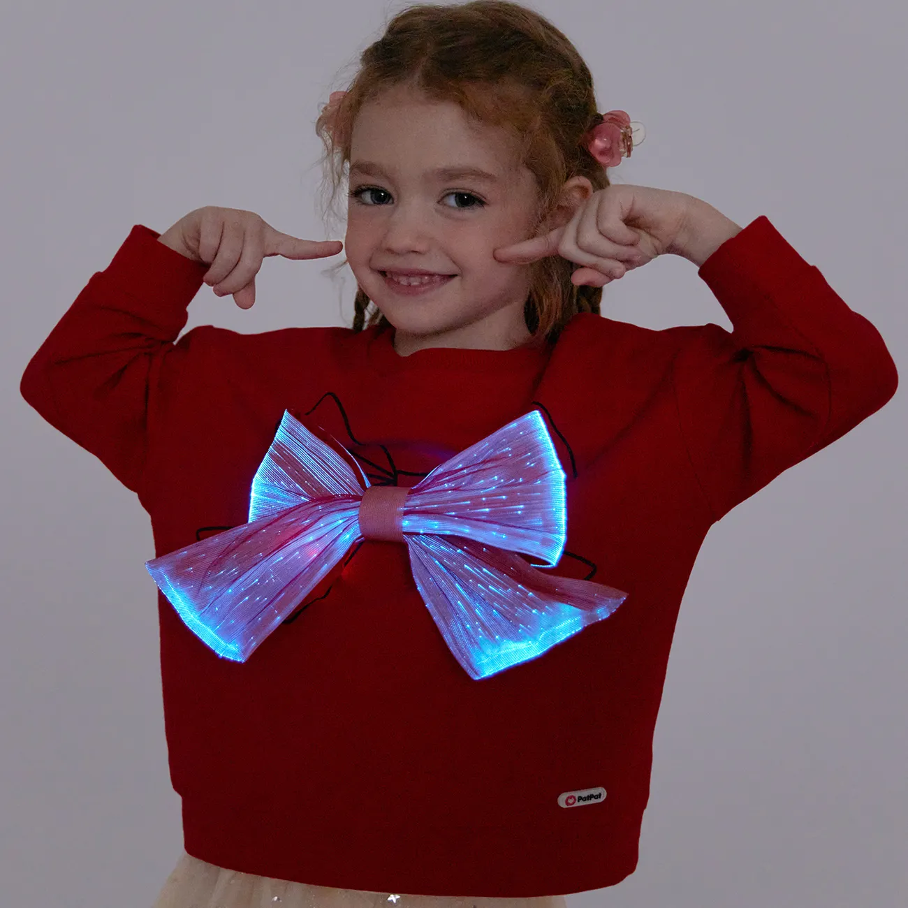 Go-Glow Illuminating Sweatshirt with Light Up Removable Bow Including Controller (Built-In Battery) Red big image 1