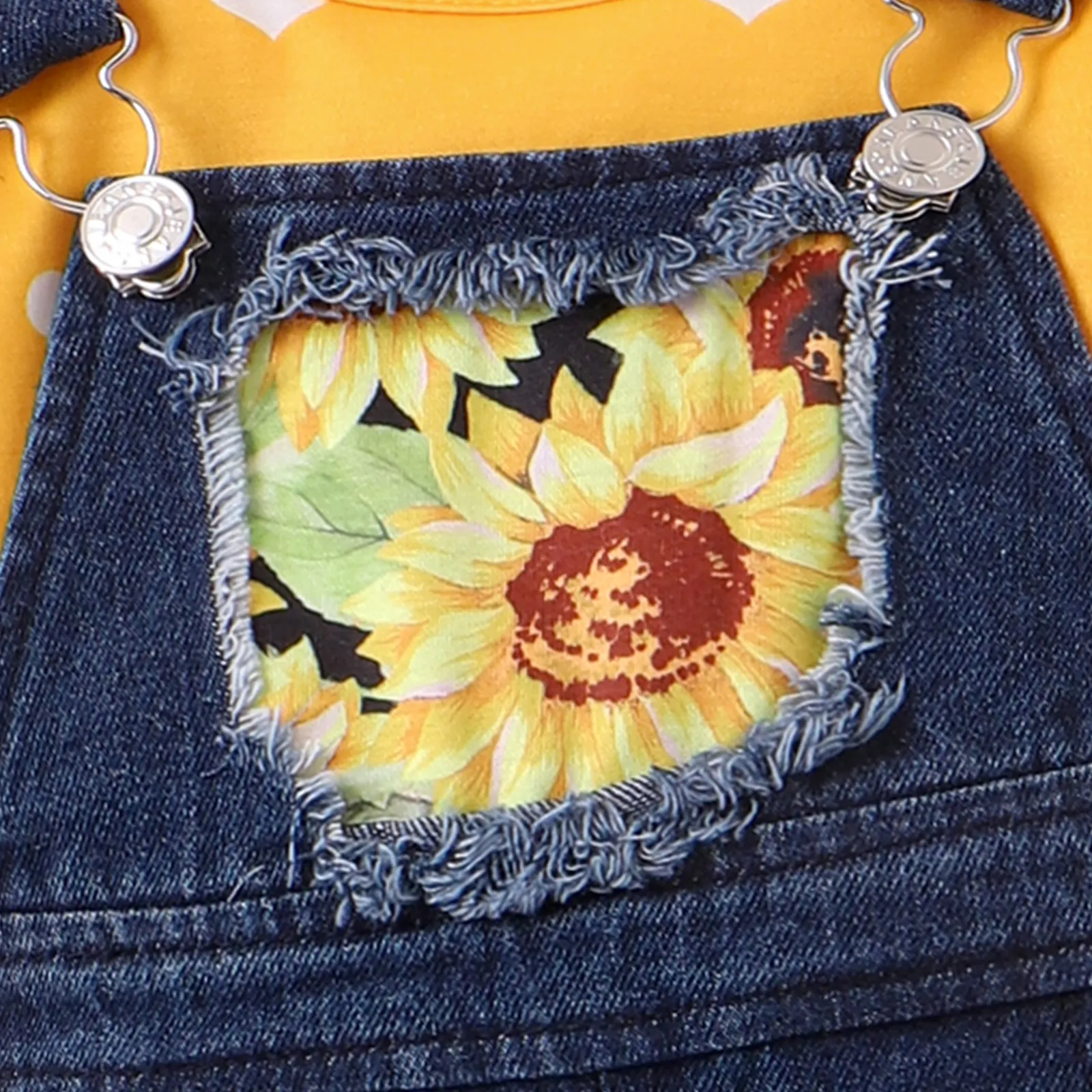 2pcs Baby Girl Sweet Heart-shaped Tshirt and Jean Set Blue image 5