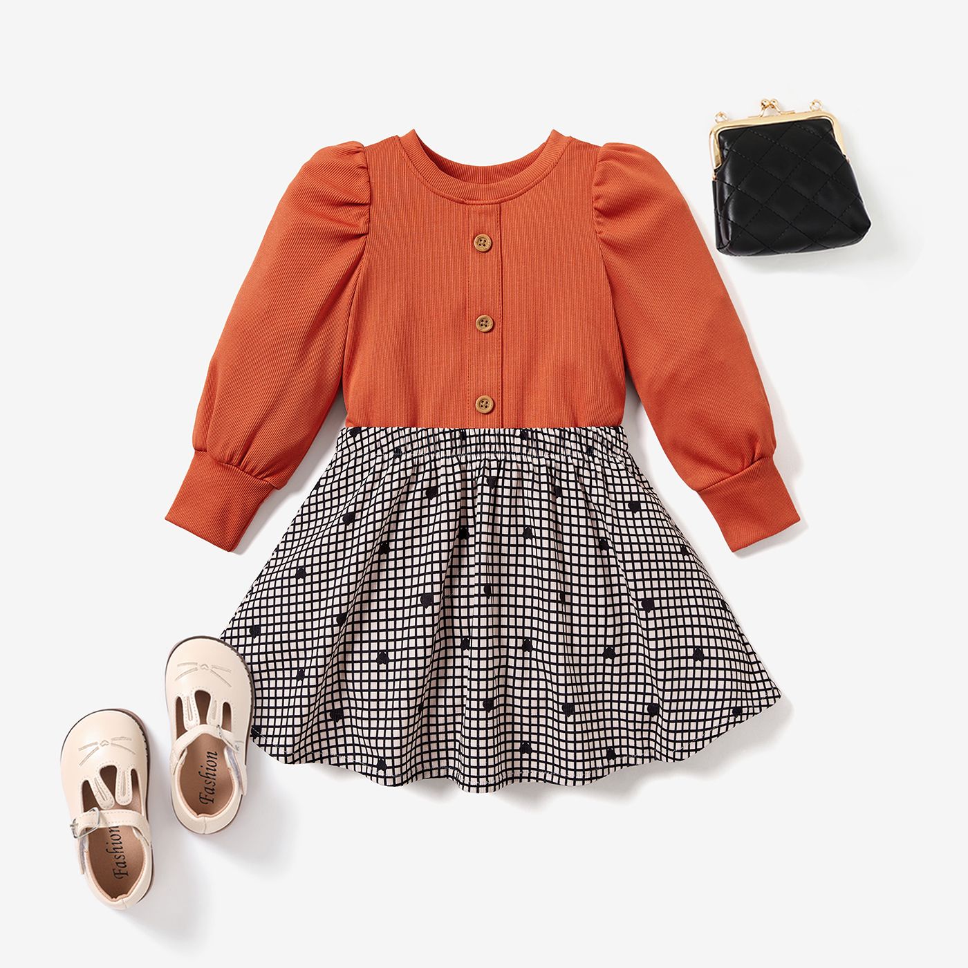 

2pcs Toddler Girl Heart-shaped Secret Button Dress