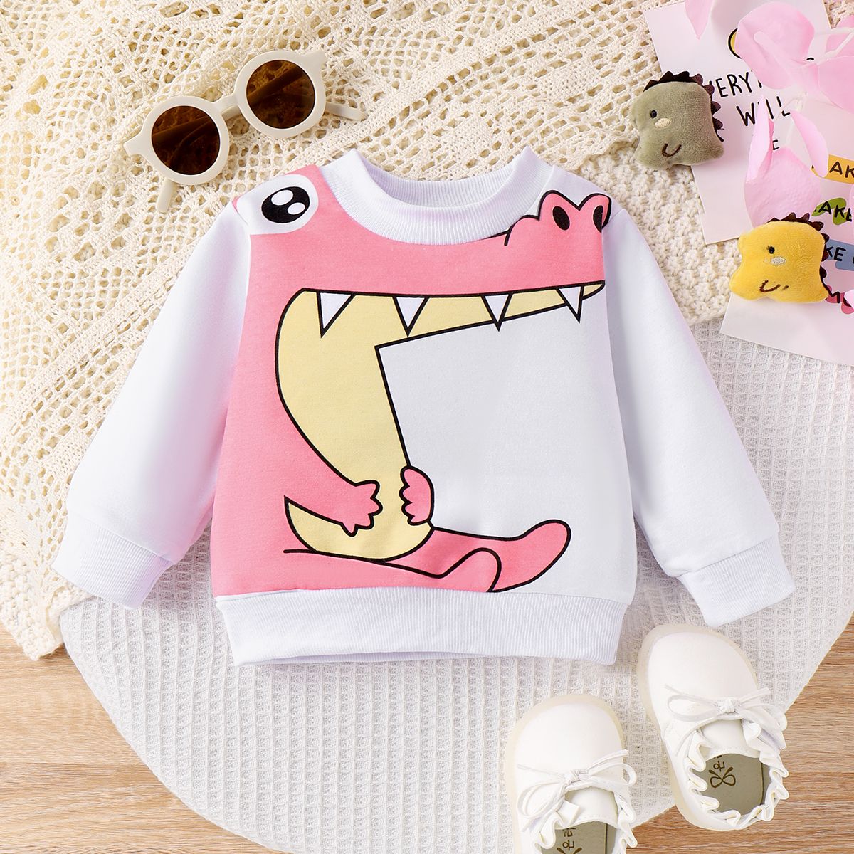 Baby Girl Sweet Elephant Crocodile Animal Print Regular Fit Sweatshirt
