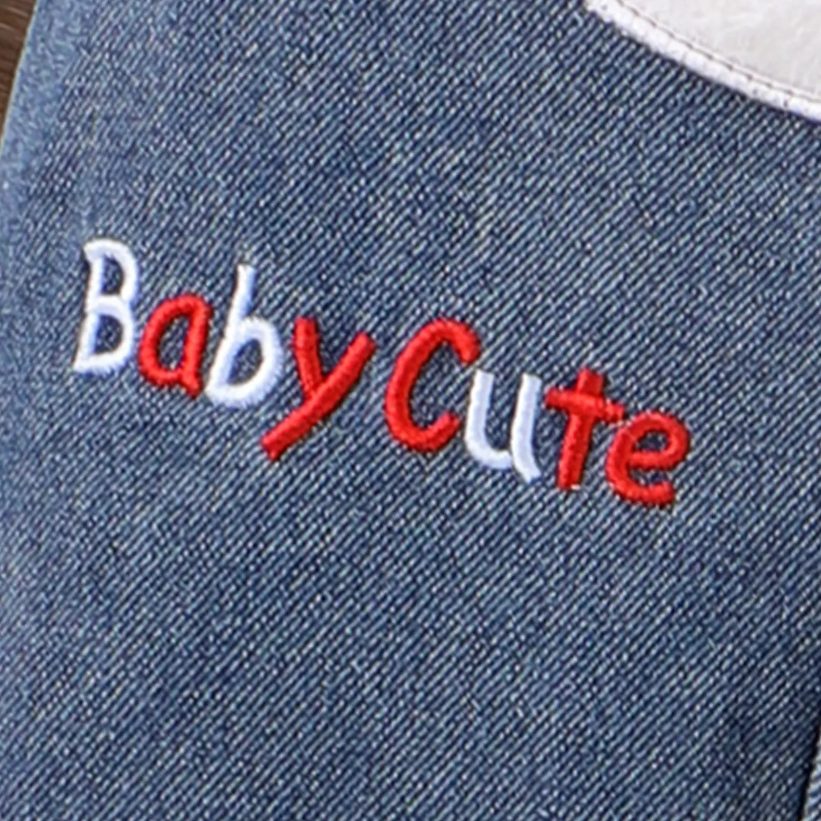 2pcs Baby Boy/Girl Childlike Giraffe Print Overalls Denim Set  image 6