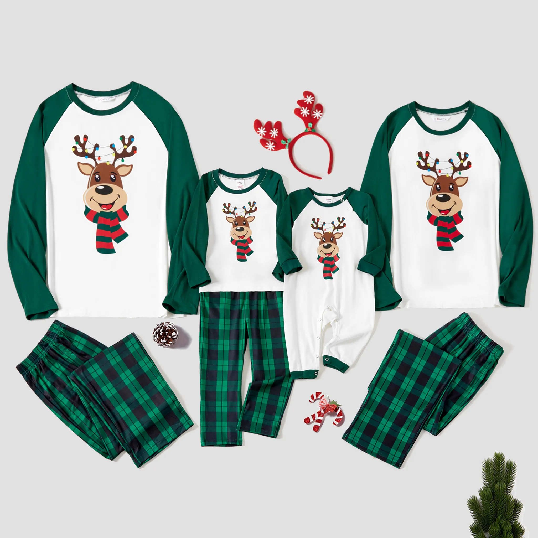 Christmas Family Matching Reindeer Print Long Sleeve Pajamas Sets (Flame resistant)  image 2