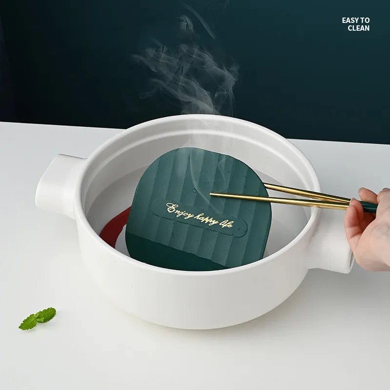 Silicone Heat-resistant Mat for Cups, Pots, Bowls, and Plates  image 5