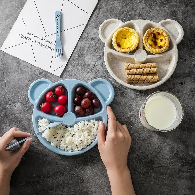 Cartoon Bear-shaped Cutlery Set with Divided Breakfast Plate