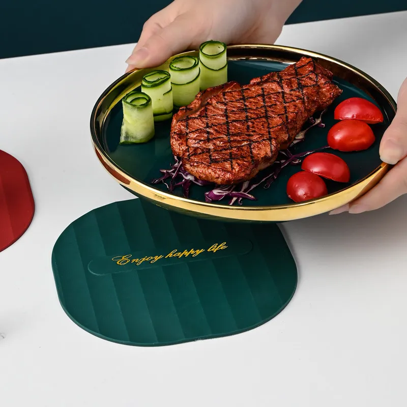 Silicone Heat-resistant Mat for Cups, Pots, Bowls, and Plates  image 4