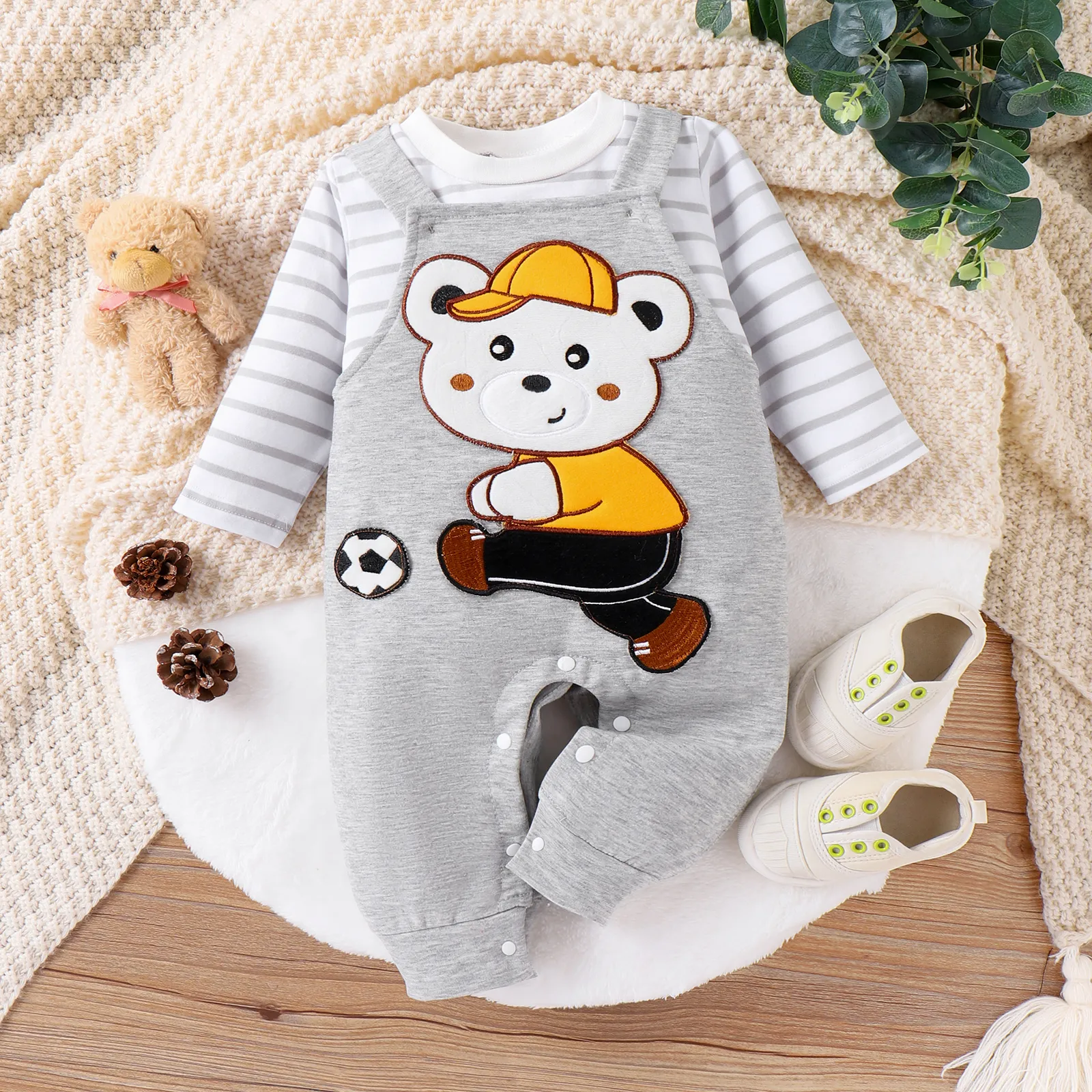 2pcs Baby Boy Bear Pattern Oversized Long Sleeve Set