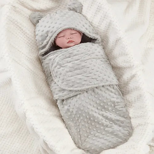 Newborn Baby Hooded Sleep Sack in Autumn and Winter: Made with Soft Velvet Material for Babies up to 3 Months