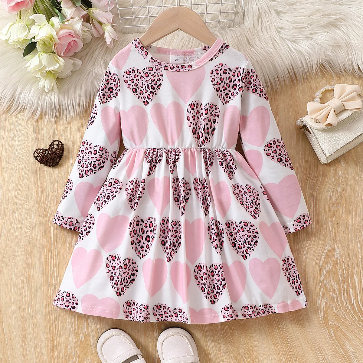 Toddler Girl Heart-shaped Dress With Long Sleeves