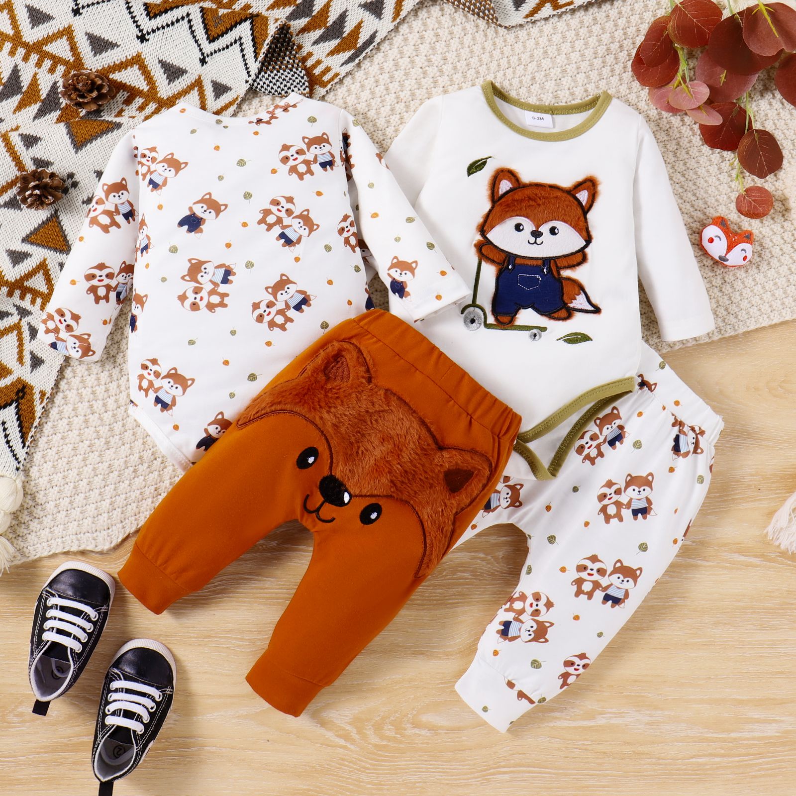 2pcs Baby Girl/Boy Childlike Fox Pattern Embroidered Set