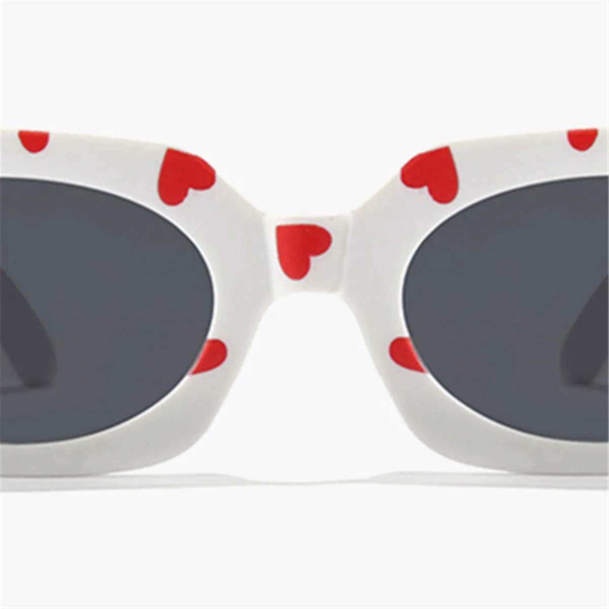 Toddler/kids likes Love sunglasses and glasses case White big image 1