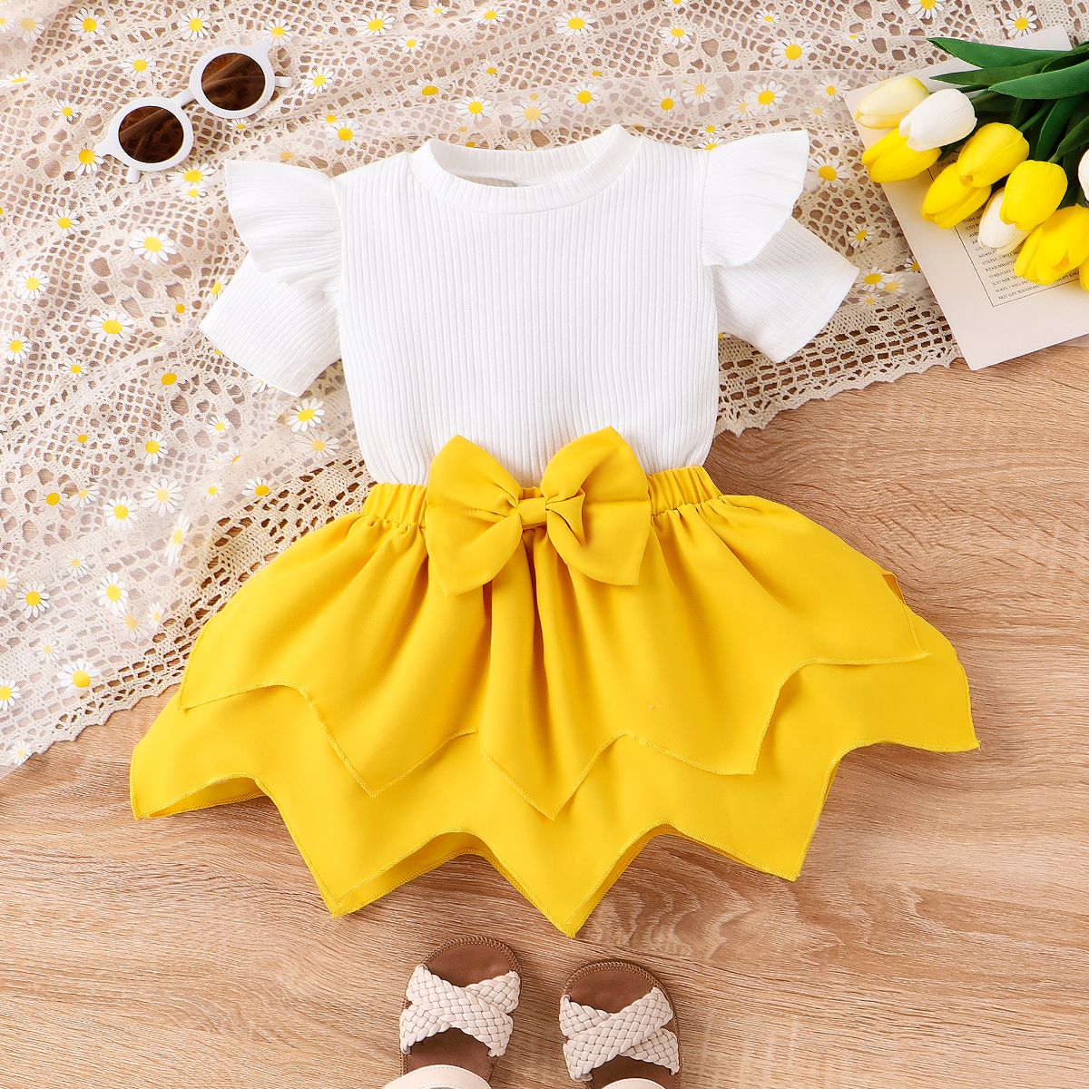 2pcs Toddler Girl Flutter Sleeve Tee and Irregular Skirt Set