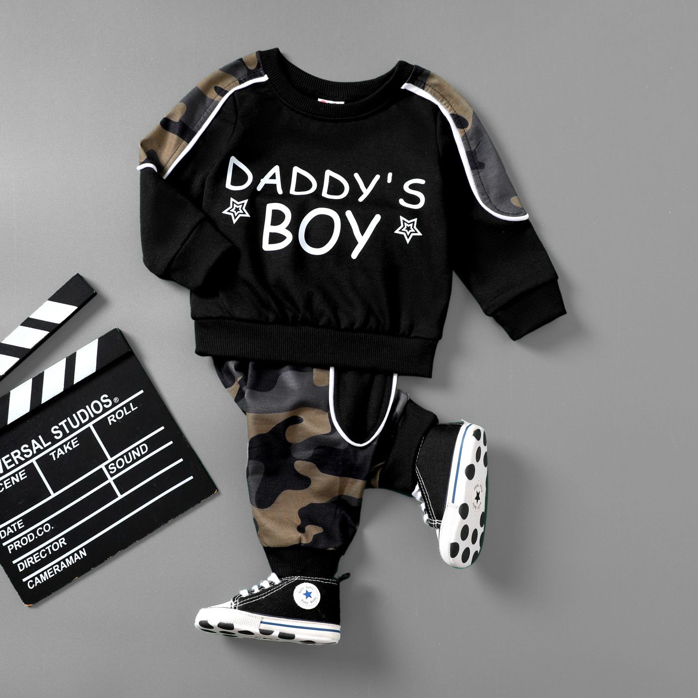 2pcs Toddler Boy Camouflage Set Avec Coutures En Tissu Avant-gardiste