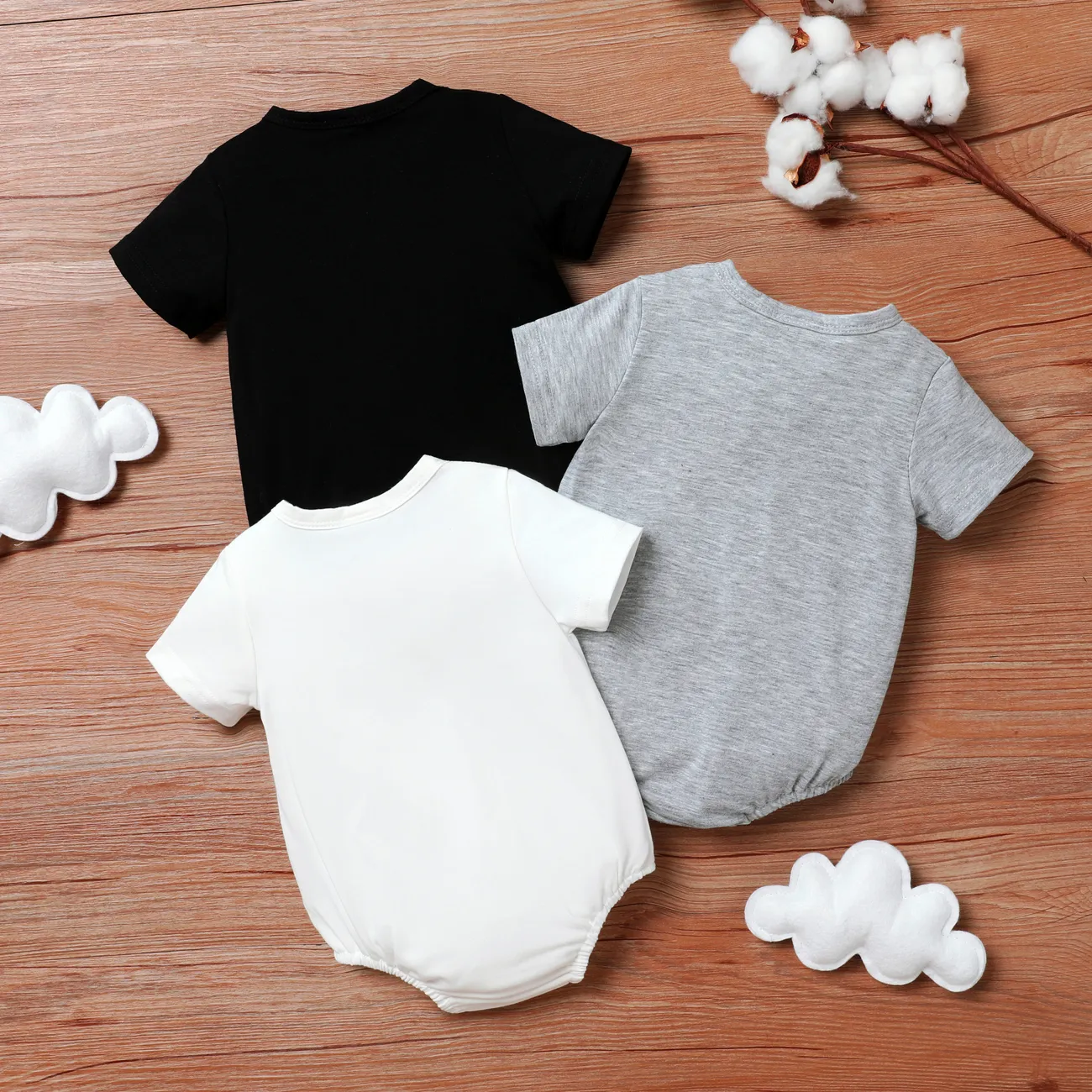 3pcs Baby Boy/Girl  Short Sleeve Romper with Patch Pocket  MultiColour big image 1