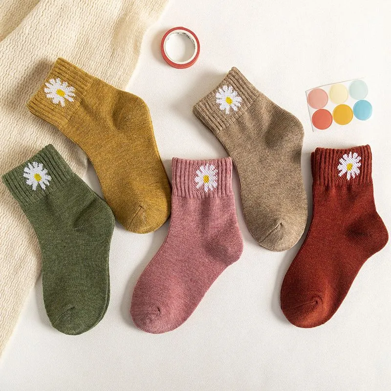 5er-Pack Kleinkind/Kinder Mädchen/Junge Lässige Socken mit mittlerer Wade und Gänseblümchen-Design braun big image 1