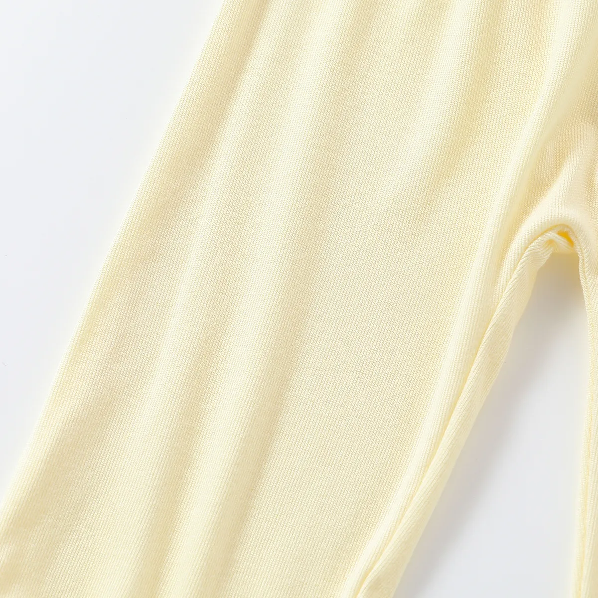 Lässiges einfarbiges Hosenset für Jungen - 1 Stück, Material aus Polyester und Elasthan, normale Passform Beige big image 1