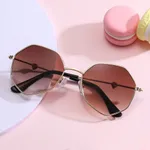 Toddler/kids Girl/Boy Casual Geometric Sunglasses with Sun Protection and Cute Decoration Brown