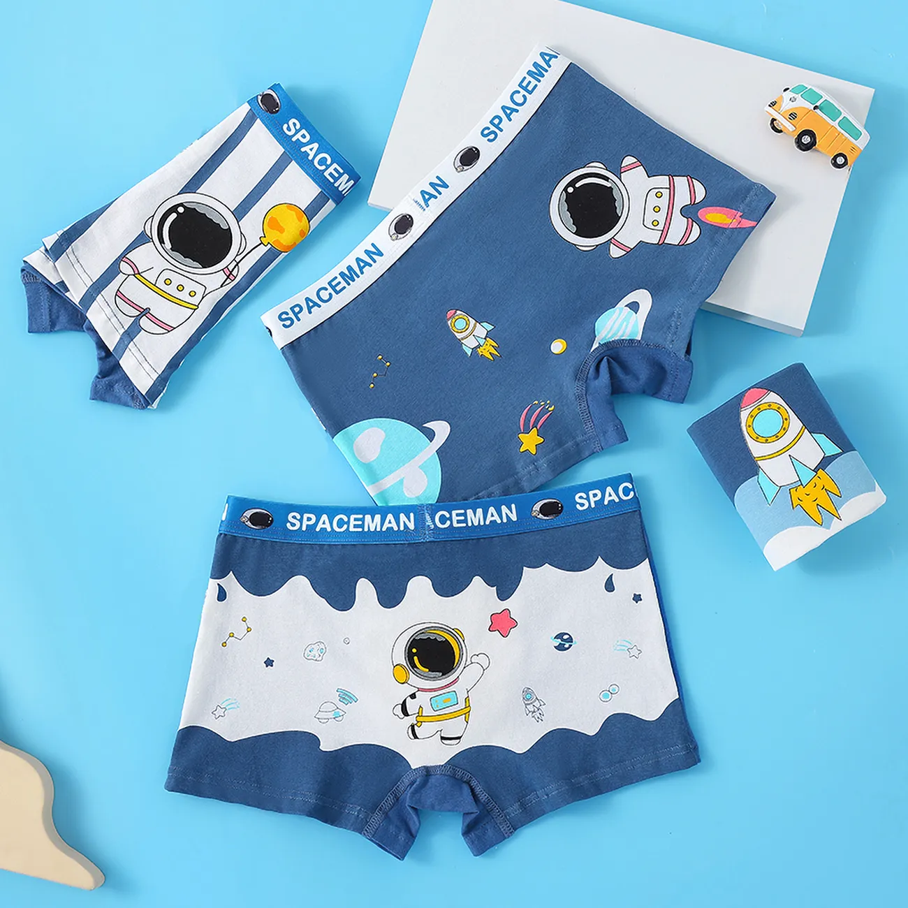 4pcs Toddler/Kid Boy’s Childlike Character Cotton Underwear Set Bleu Foncé big image 1