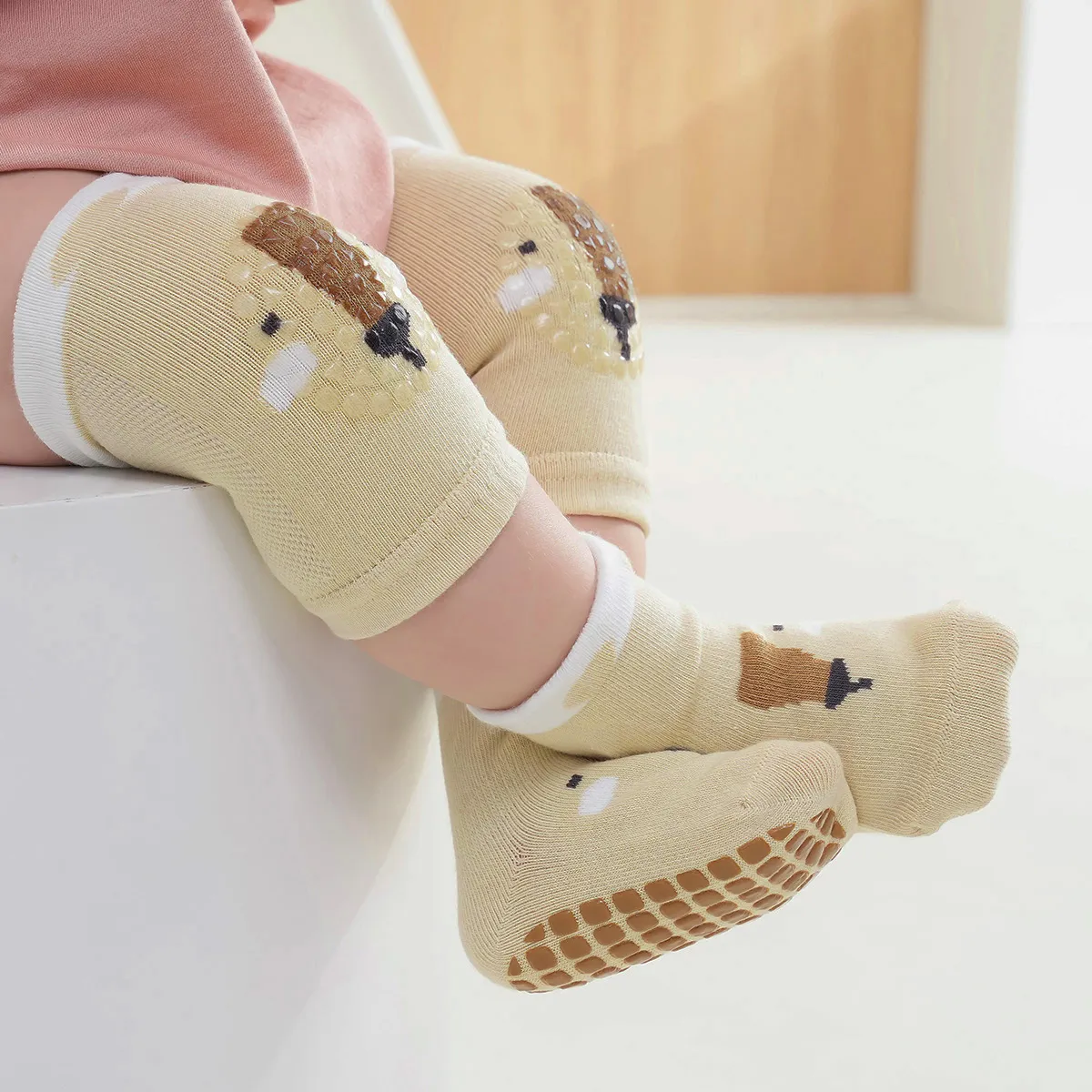 Combed Cotton Anti-Slip Knee Pads for Children with Animal Patterns and Glue Points Yellow big image 1