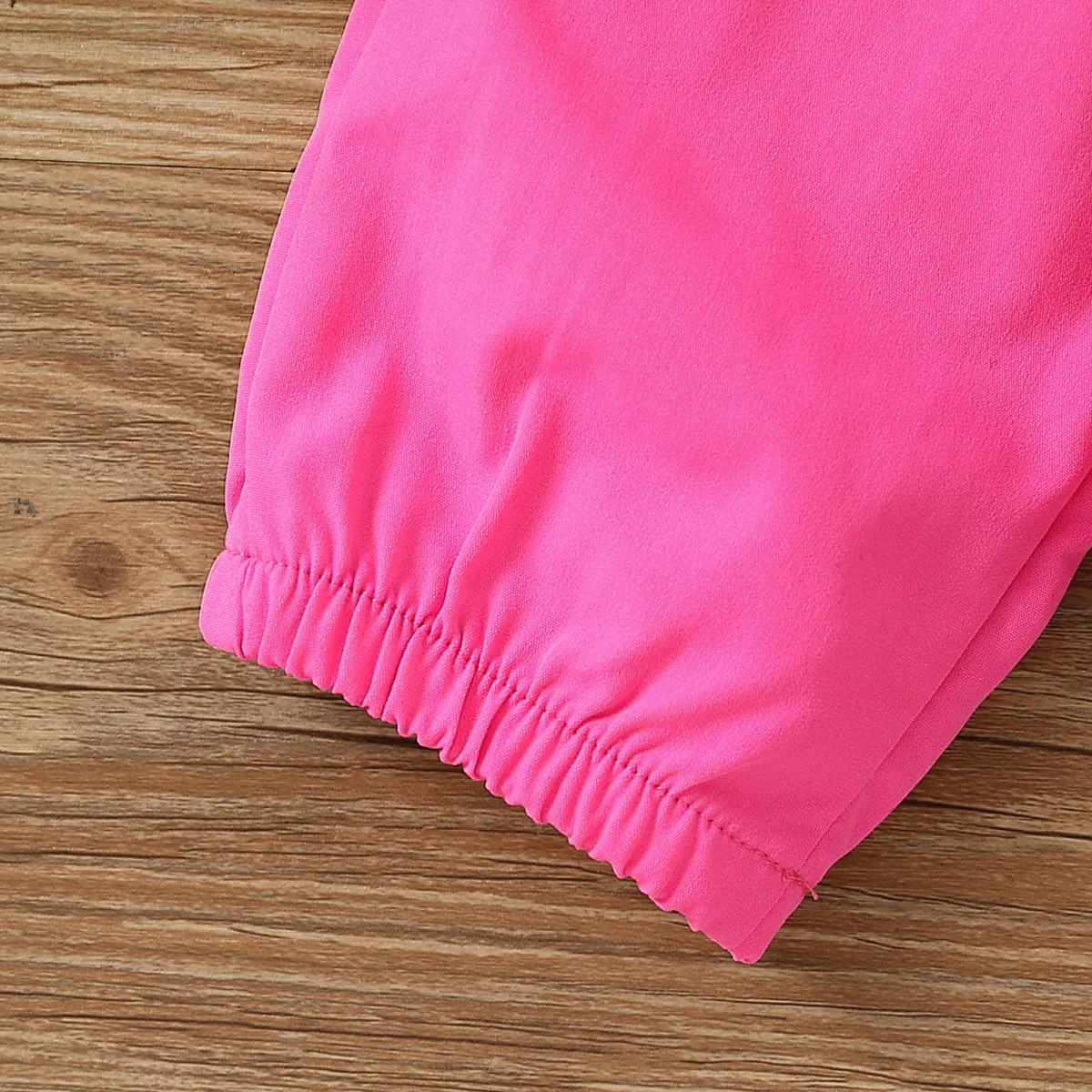  2pcs Kid Girl Camouflage Avant-garde Top and Patch Pocket Pants Set  Hot Pink big image 1