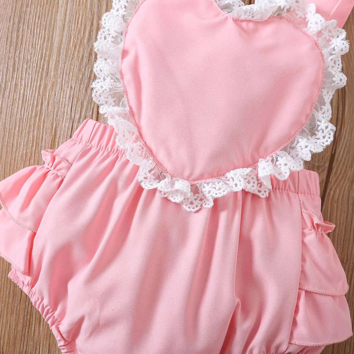3pcs Baby Girl Sweet Lace Romper and Headband and Shoes Set  Pink big image 1