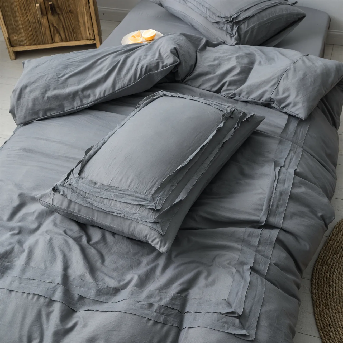 2/3-teiliges Bettwäsche-Set im einfachen und minimalistischen Stil, einschließlich Kissenbezüge und Bettbezug grau big image 1