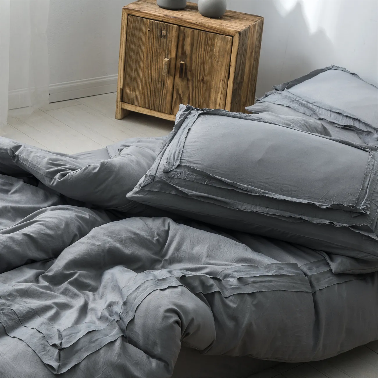 Juego de ropa de cama de estilo simple y minimalista de 2/3 piezas, que incluye fundas de almohada y funda nórdica Gris big image 1