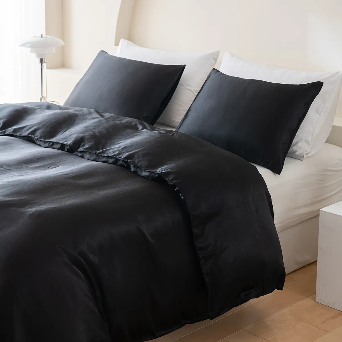 2/3 piezas de ropa de cama de satén de color sólido suave y cómodo, que incluye funda nórdica y fundas de almohada Negro big image 1