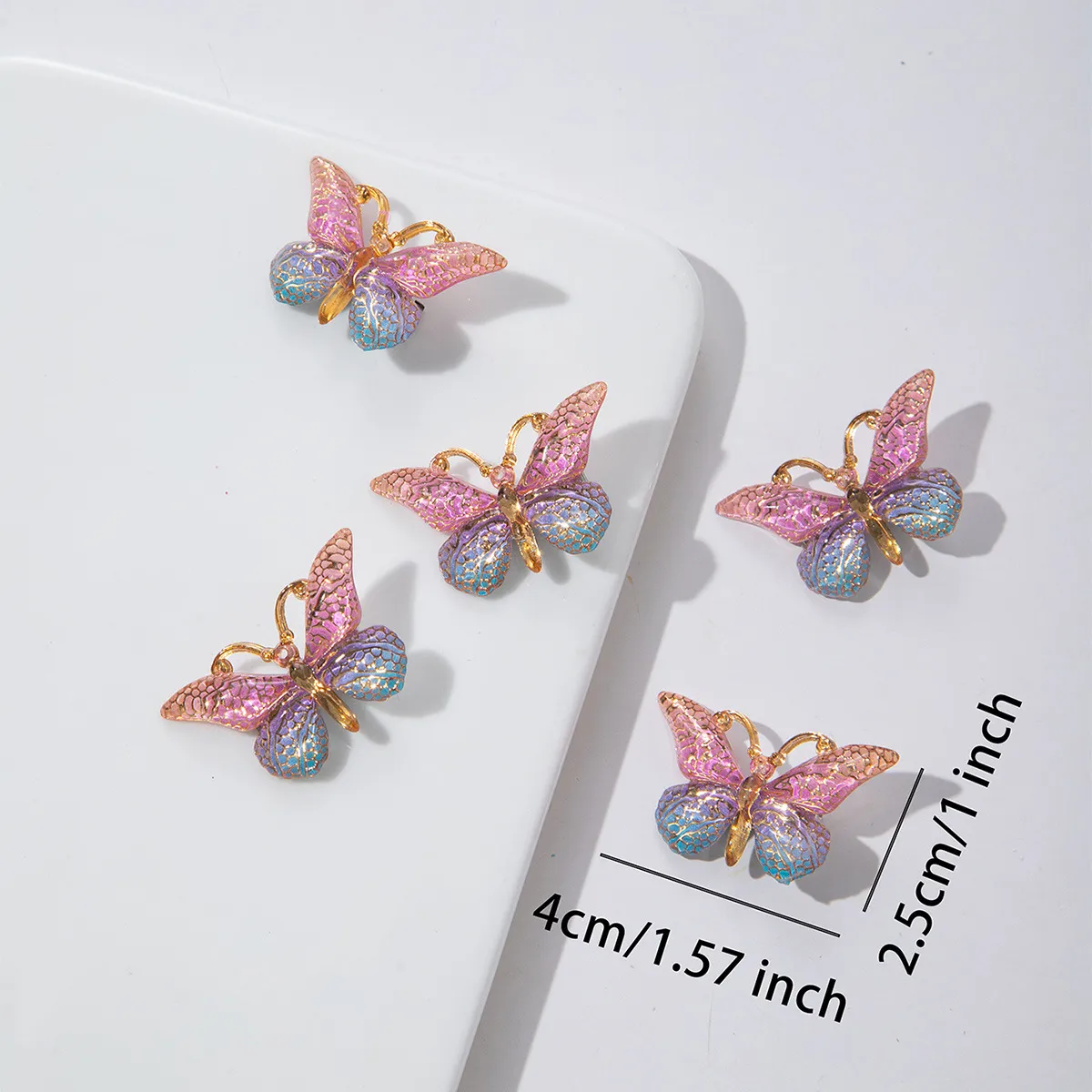 Paquete de 5 pinzas para el cabello de mariposa 3D frescas y dulces para niños pequeños / niños Púrpura big image 1