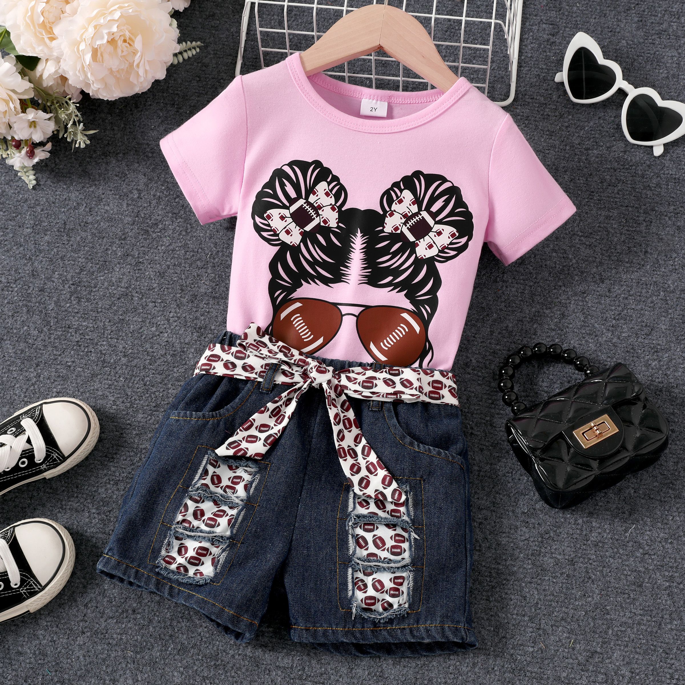 

2pcs Toddler Girl Leopard Print Top and Denim Pants Set with Unique Hole Design