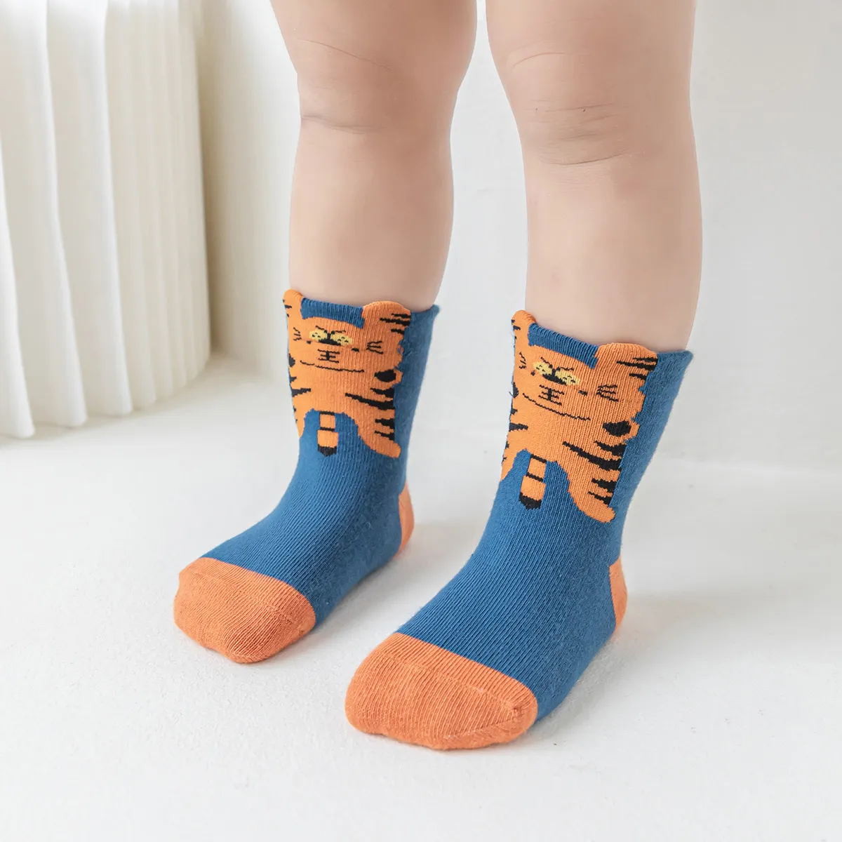 Bebê menina / menino animal dos desenhos animados antiderrapante meias de piso Azul Escuro big image 1