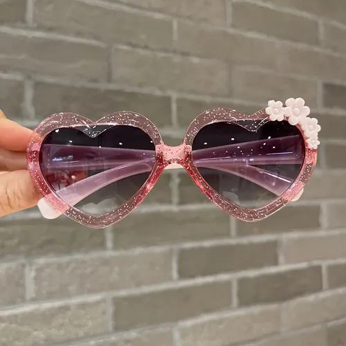 Toddler/kids Girl Sweet Heart Shape Flower Decor Sunglasses with Case