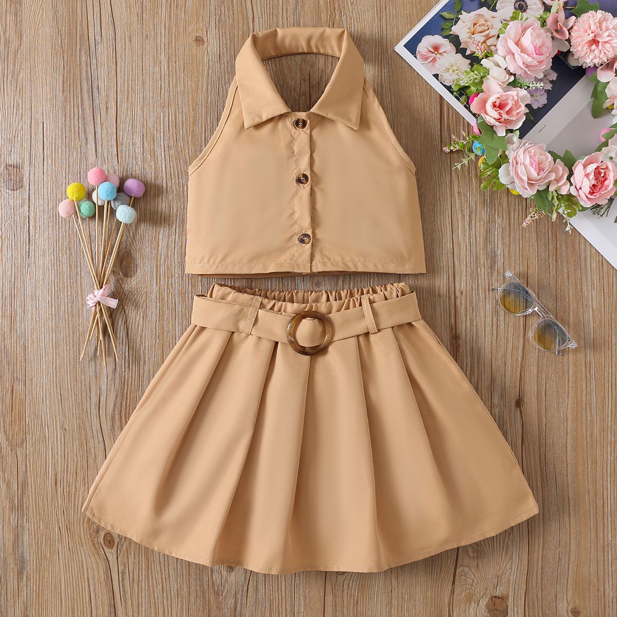 Girls' 2pcs Brown Halter Short Skirt Set - Avant-garde Style