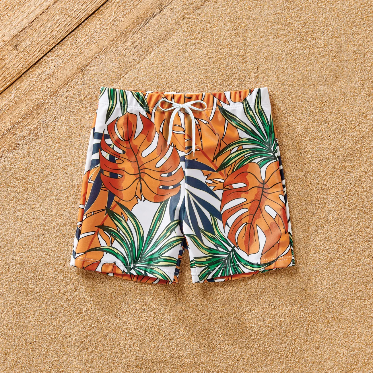 Family Matching Tropical Plant Print Two-piece Swimsuit and Swim Trunks Shorts ColorBlock big image 1