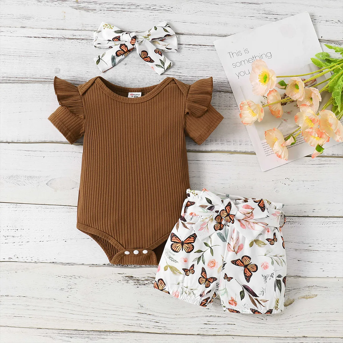 3pcs Baby Girl Ribbed Romper & Belted Shorts & Headband Set