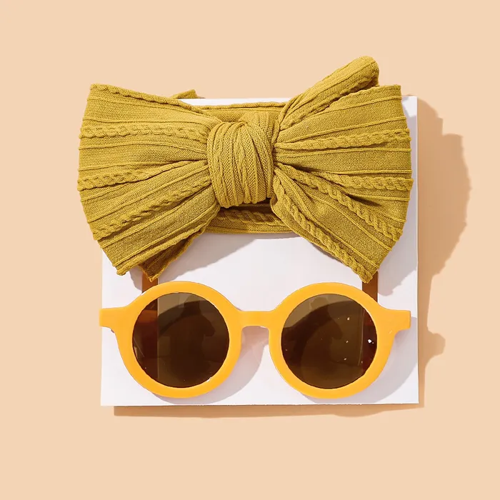 Gafas de sol y diadema de 2 piezas para niños pequeños / niñas con diseño de lazo casual de color sólido 