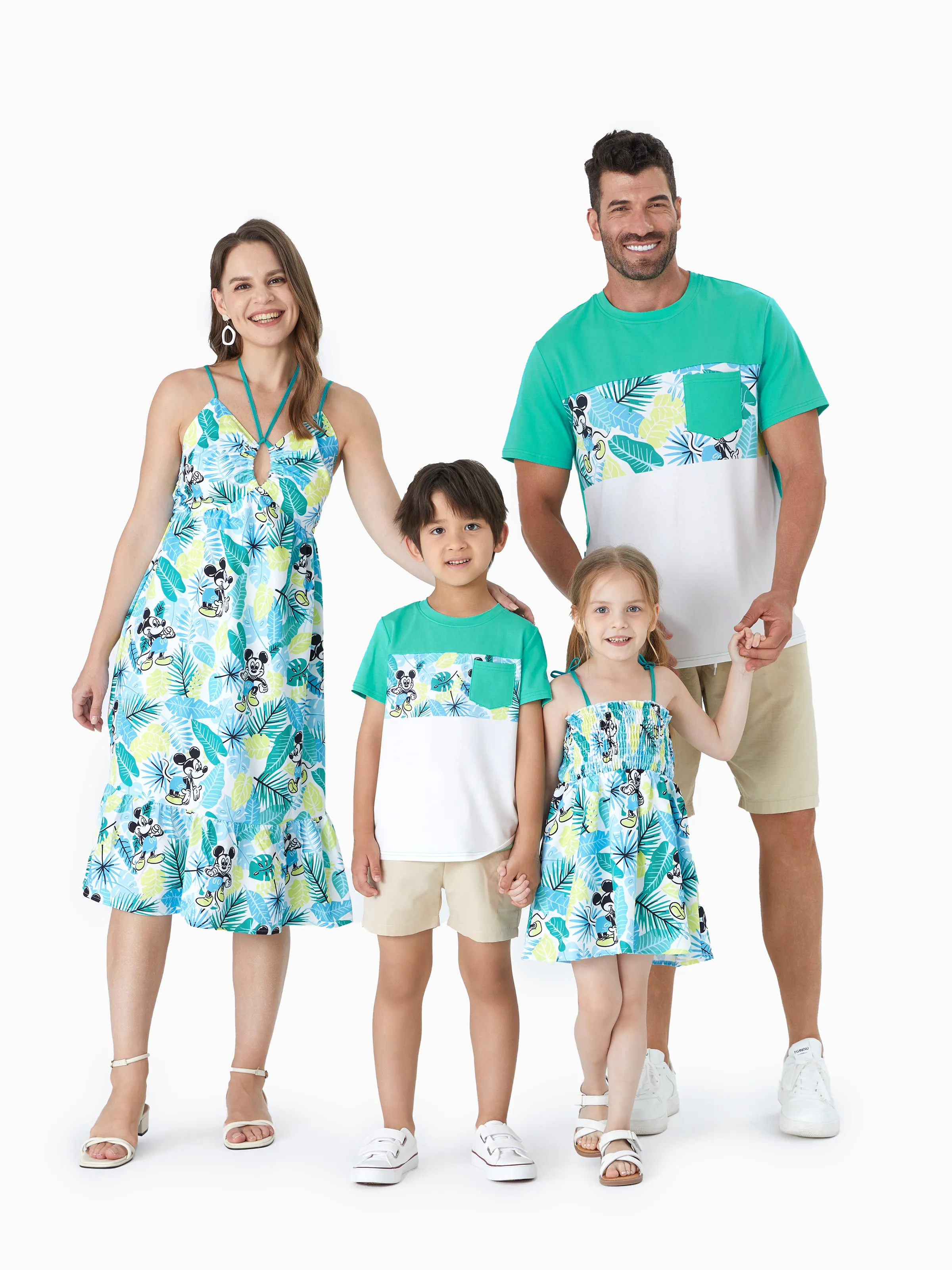 

Disney Mickey and Friends Family Matching Naia™ Tropical Floral Plant Print Bowknot Onesie/Sleeveless Dress/Cotton Tee