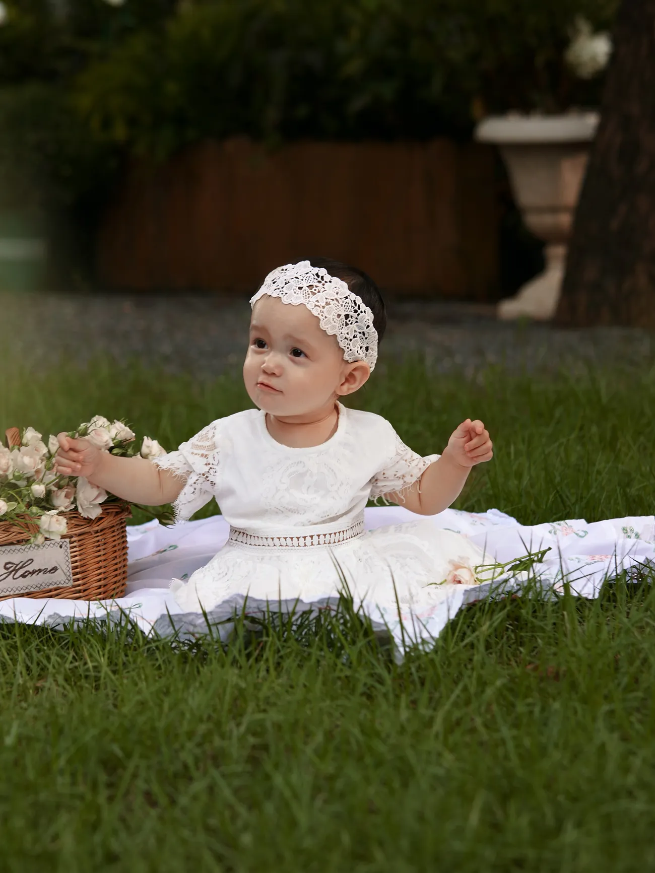 Baby Girl - White Lace Dresses Mommy and Me - Elegant Dresses for Wedding Guest (Short Sleeves) - White - image 12