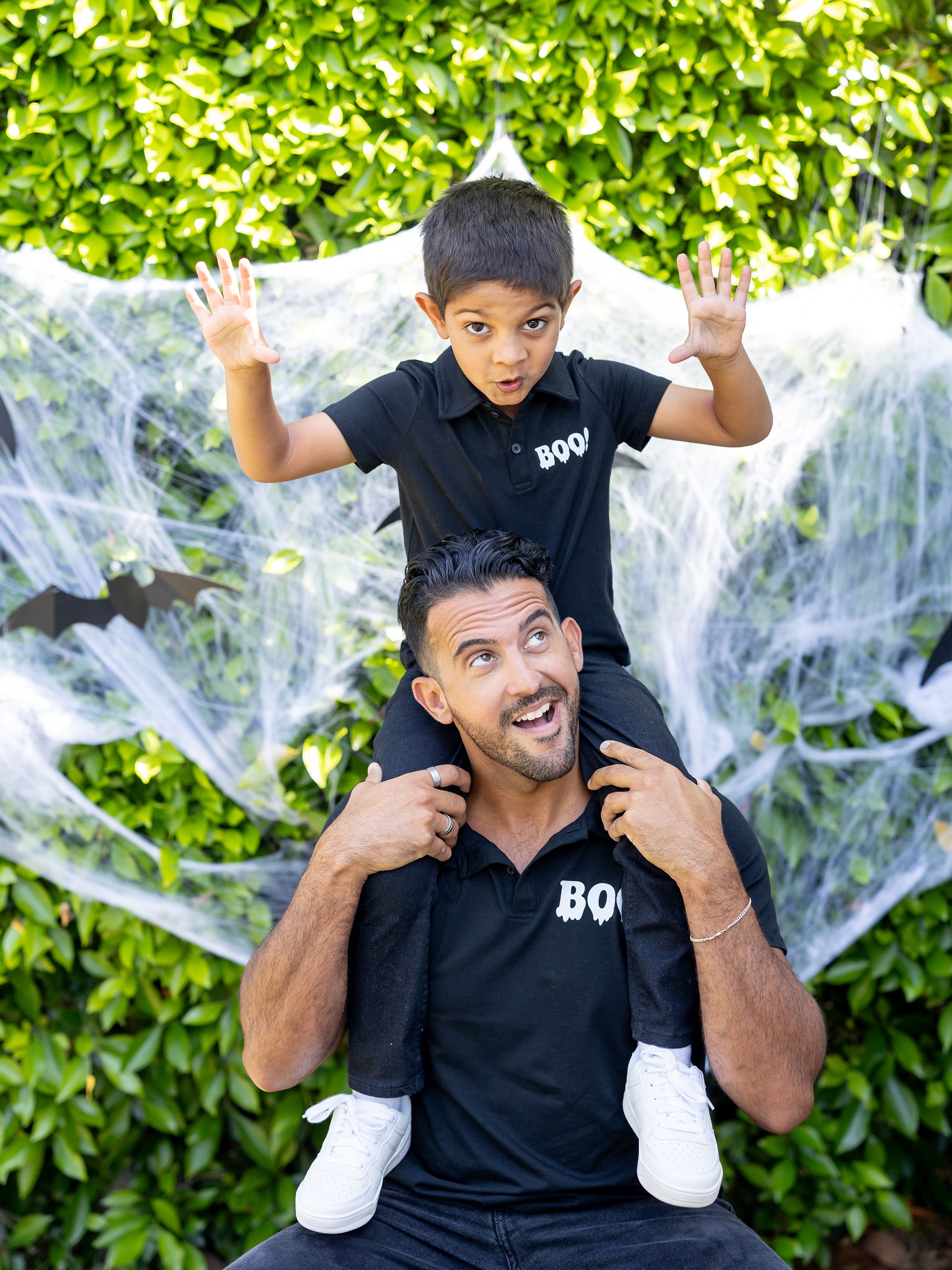 

Halloween Family Matching Sets Black Boo Print Polo Shirt or A-Line/Tulle Strap Dress Set with Cape