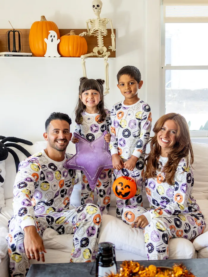 Halloween-Familie Passende Allover Spooky Donuts Muster Taschen Pyjama Sets 