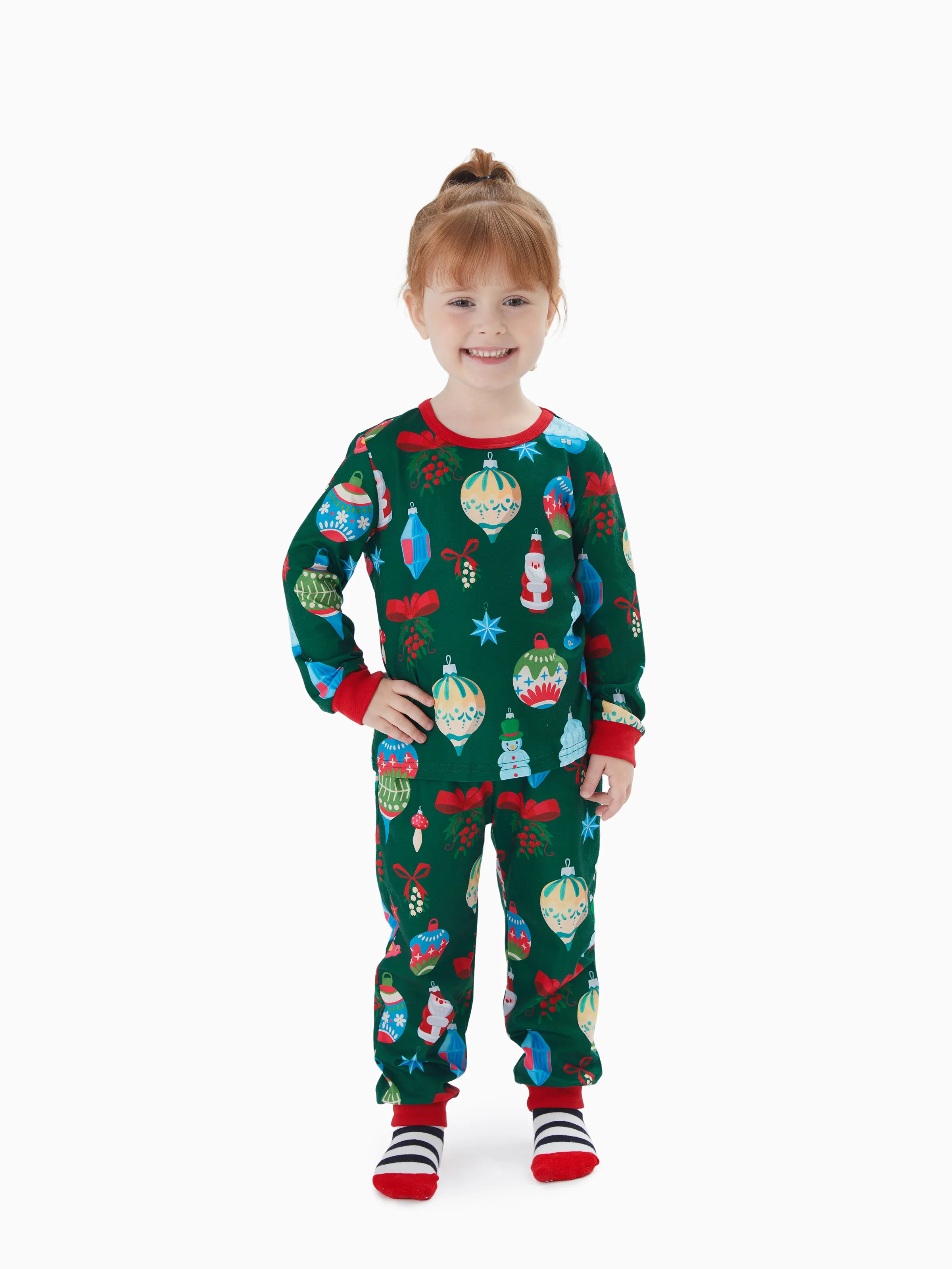 

Christmas Family Matching Allover Christmas Light Pattern Pajamas Sets with Drawstring and Pockets