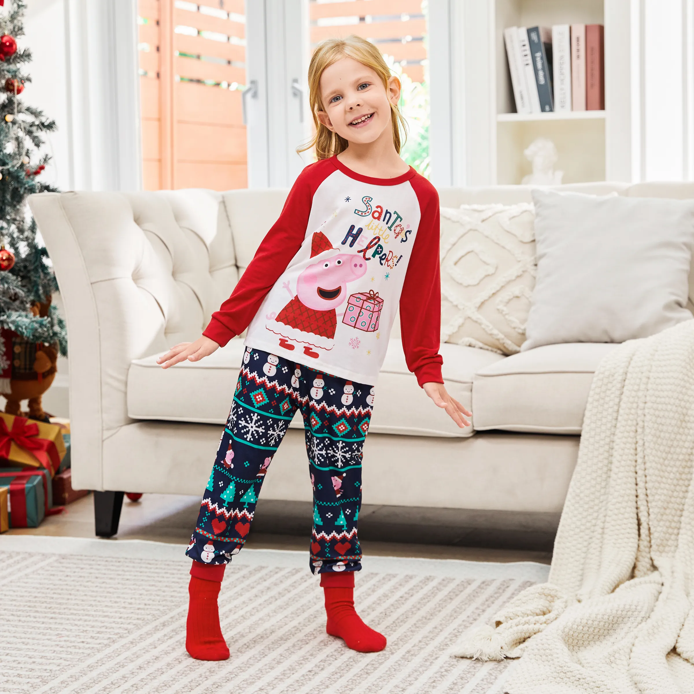 Conjunto de pijamas de manga larga con estampado navideño Colorblock de Peppa Pig Family (resistente al fuego)
