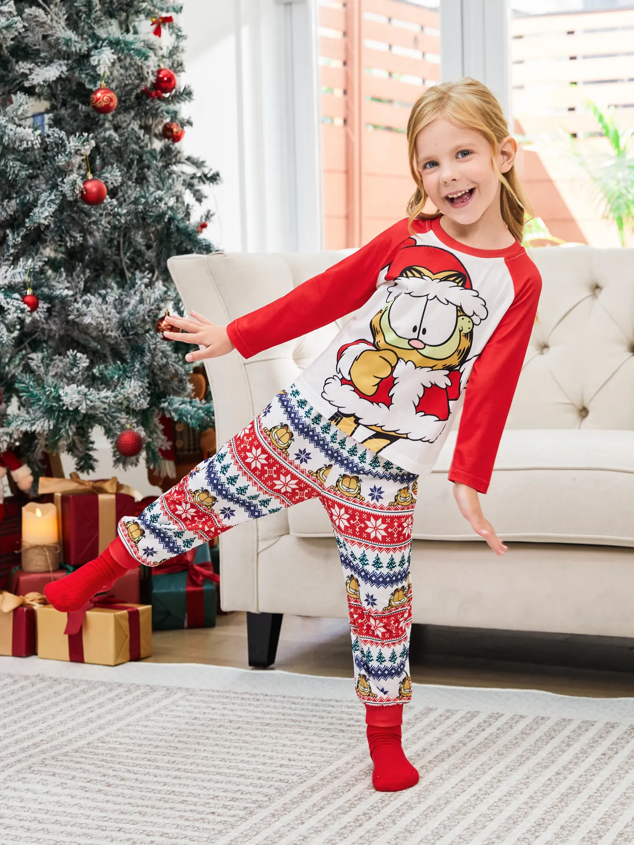 

Garfield Family matching Christmas Pattern Colorblock Pajama Set (Flame Resistant)